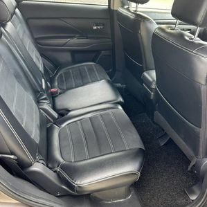 Mitsubishi Outlander Fully Petrol 2015 - Image 3