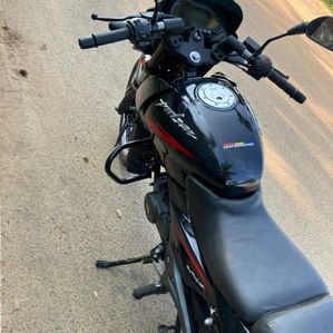 Bajaj Pulsar 180 2018 - Image 3