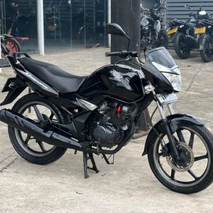 Honda CB Unicorn 150 2010 - Image 2