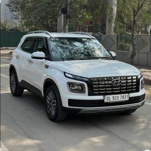 Hyundai Venue 2025 - Image 2
