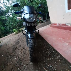 Bajaj Pulsar 150 2017 - Image 3