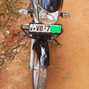 Bajaj Platina 2010 - Image 2