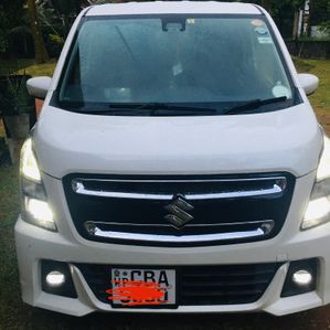 Suzuki Wagon R Stingray Full Option 2018 - Image 2