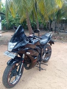 Suzuki Gixxer SF 250 2018