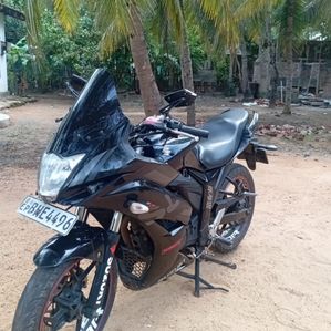 Suzuki Gixxer SF 250 2018 - Image 2