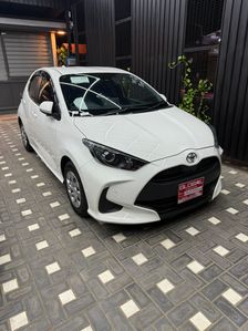 Toyota Yaris X 2023