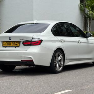 BMW 318i M Sports 2017 - Image 2