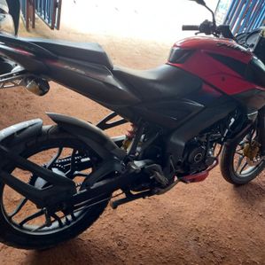 Bajaj Pulsar NS 125 4 stroke 2017 - Image 3