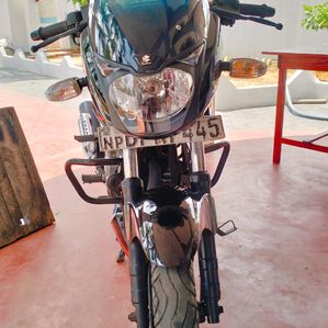 Bajaj Pulsar 180 2017 - Image 3