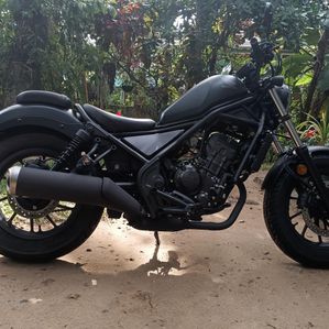 Honda Rebel bike 2024 - Image 2