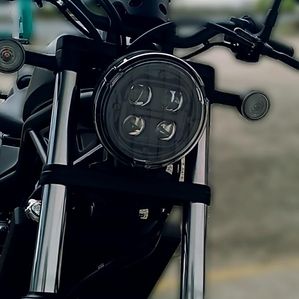 Honda Rebel bike 2024 - Image 3