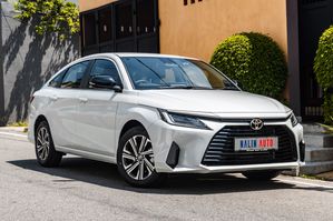 Toyota Yaris ATIV Premium Luxury 2025