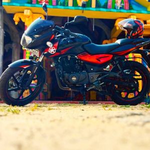 Bajaj Pulsar 150 2019 - Image 3