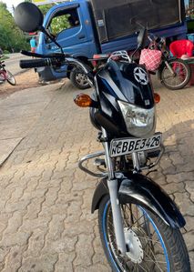 Bajaj CT100 2014