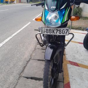 TVS IQUBE S 2014 - Image 2