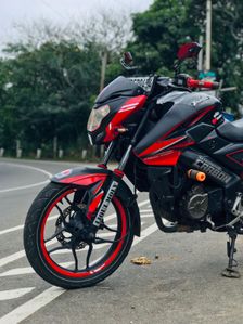 Bajaj Pulsar NS150 2016