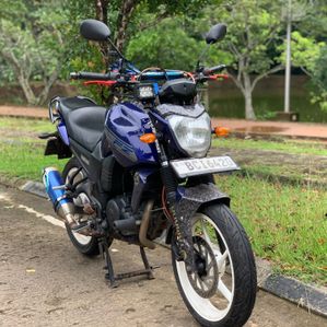 Yamaha FZ 2015 - Image 2