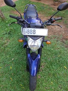 Yamaha FZ 2014