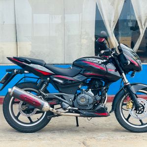 Bajaj Pulsar 180 2017 - Image 2
