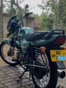 Bajaj CT100 2005
