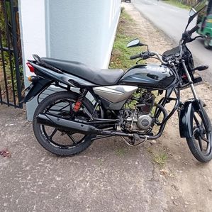 Bajaj Platina 2014 - Image 2