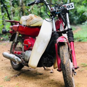 Yamaha Mate 90 1997 - Image 2