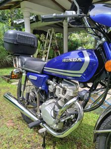 Honda CG125 Roadkiller 1990