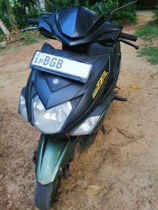 Yamaha Ray ZR 2018