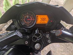 Bajaj Pulsar 135 2015