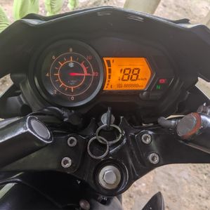 Bajaj Pulsar 135 2015 - Image 2