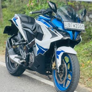Bajaj Pulsar RS200 2018 - Image 3