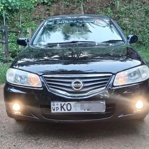 Nissan Sunny Super Saloon N17 2011 - Image 2