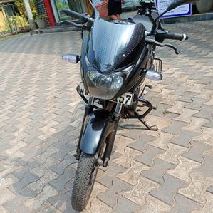 Bajaj Pulsar 150 2011 - Image 2