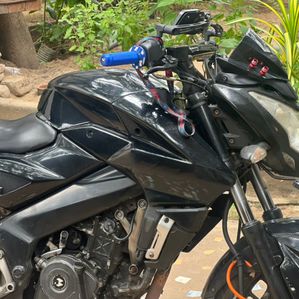 Bajaj Pulsar NS200 2014 - Image 2