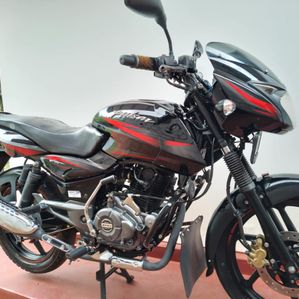 Bajaj Pulsar 150 2017 - Image 3