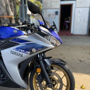 Yamaha YZF-R3 2018 - Image 2