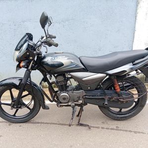 Bajaj Platina 100 2015 - Image 2