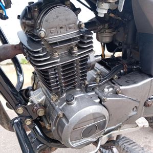 Bajaj Platina 100 2015 - Image 3