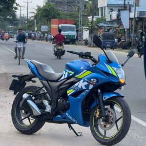 Suzuki Gixxer EFI 2019 - Image 2