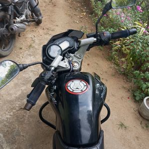 Bajaj Pulsar 135 2011 - Image 2