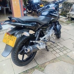 Bajaj Pulsar 150 2015 - Image 3