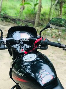 Bajaj Pulsar 150 2016