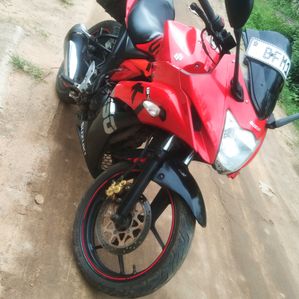 Suzuki Gixxer 2017 - Image 3