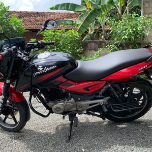 Bajaj Pulsar 150 2016 - Image 3