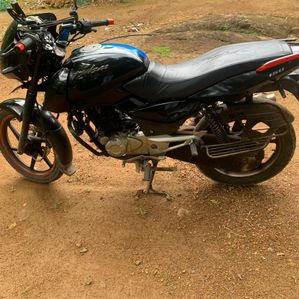 Bajaj Pulsar 150 2013 - Image 3