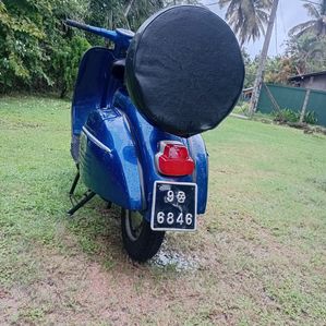 Bajaj Chetak 1998 - Image 2