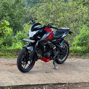 Bajaj Pulsar NS200 2019 - Image 2