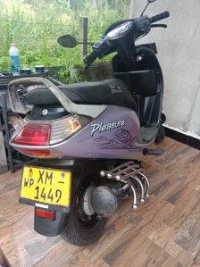 Hero Pleasure 2012 for sale