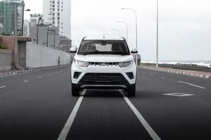 Mahindra KUV 100 NXT 2025