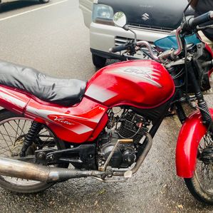 TVS Victor 2005 - Image 2